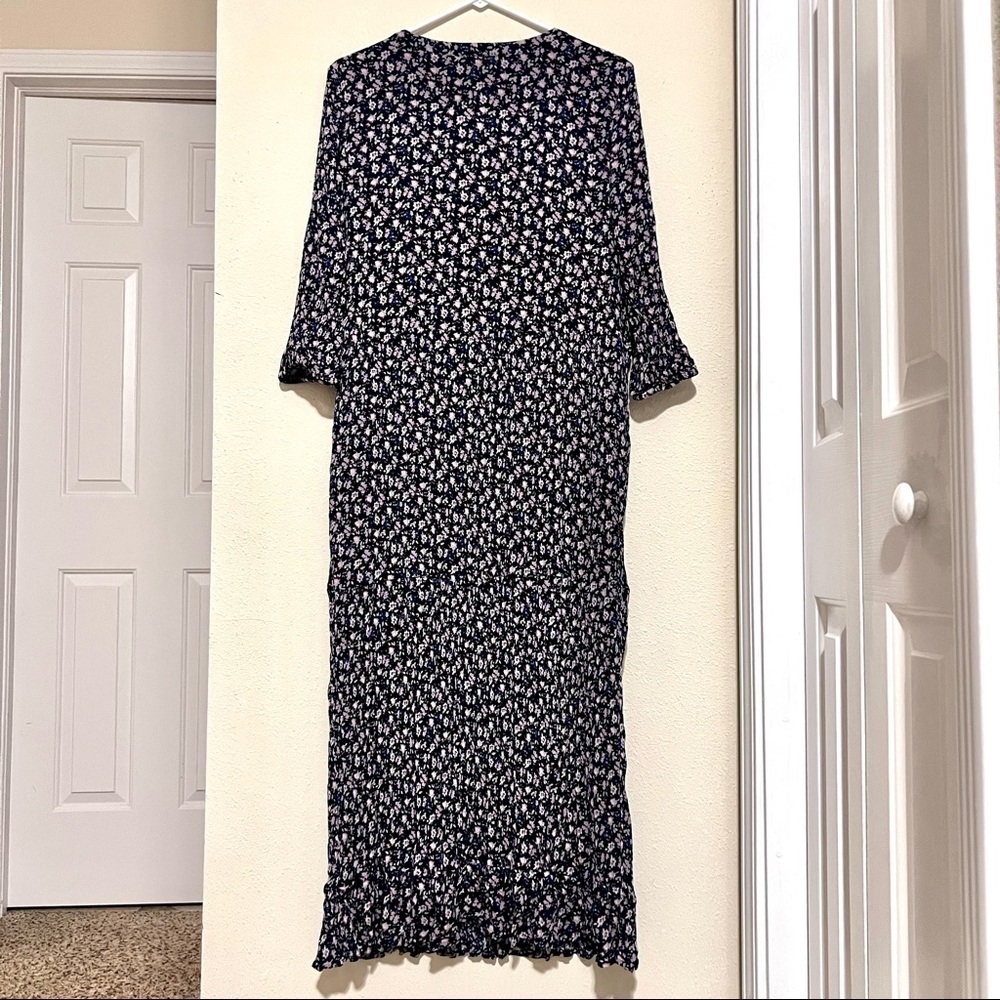 J. Jill Blue Floral slouchy Crinkle Rayon V-Neck Ruffle Hem Midi Dress Womens M - Picture 8 of 12